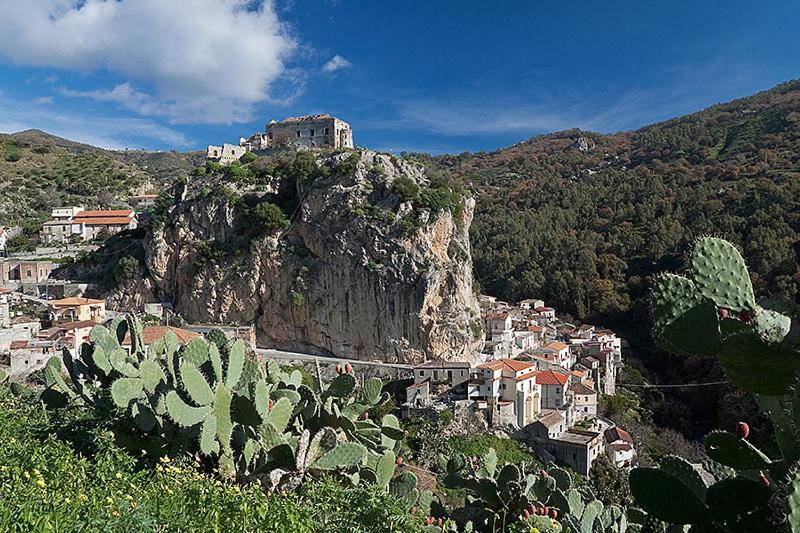 Monolocale Delux, Nel Centro Storico Ed A Pochi Passi Dal Mare Bed & Breakfast Condofuri Marina Luaran gambar